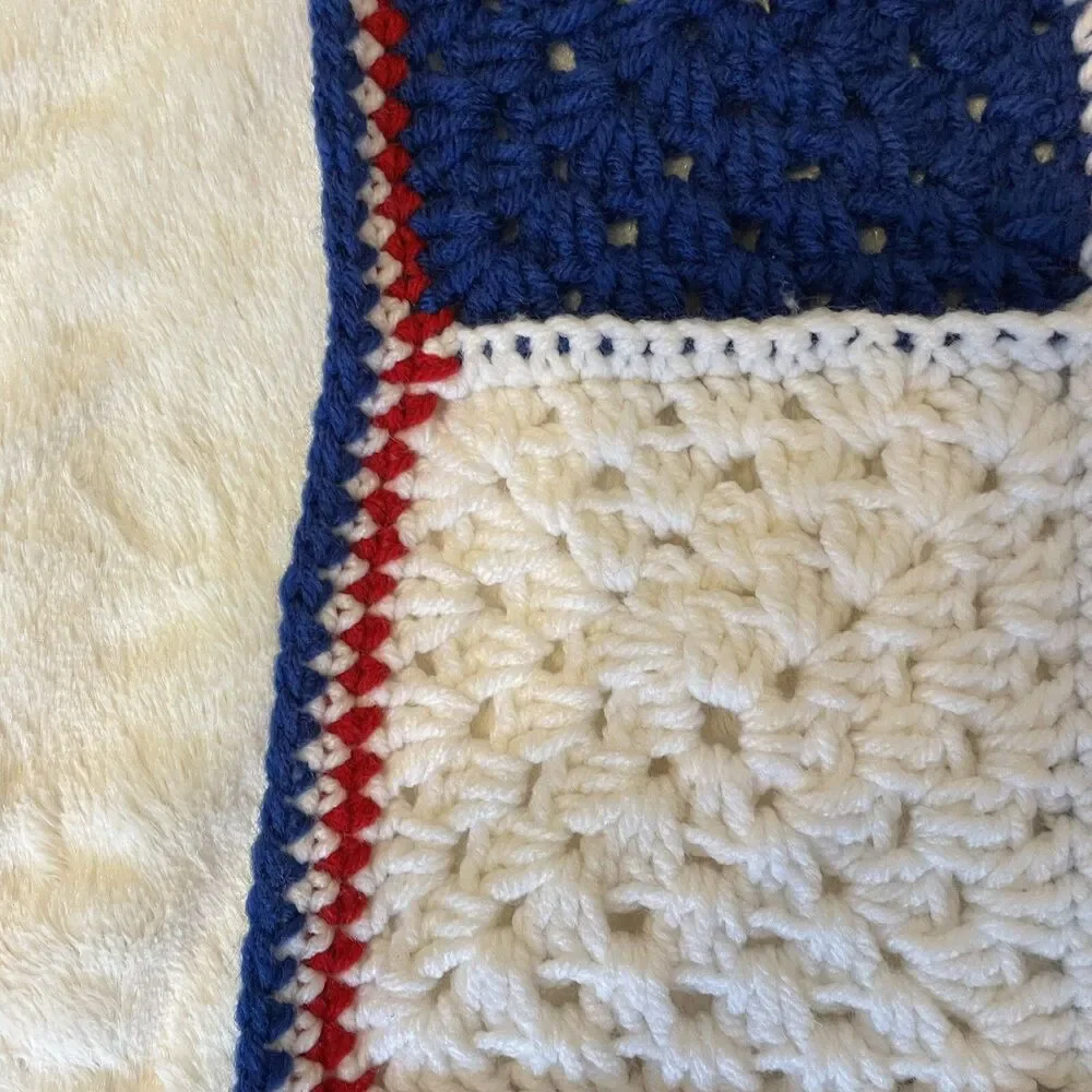 Granny Square Vtg Handmade 35 x 35